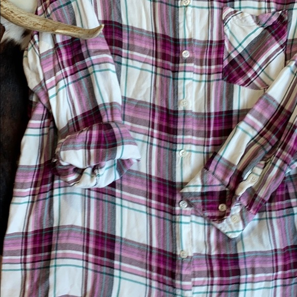 Bundle of 2 Ava & Viv button down shirts - Picture 3 of 7